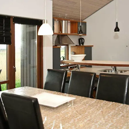 8 Person In Ulfborg-by Traum Сasa de vacaciones *