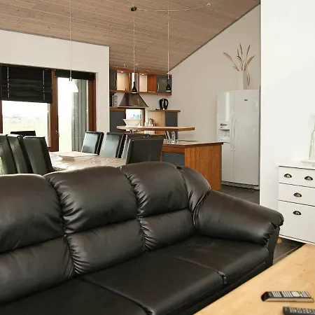 8 Person In Ulfborg-by Traum